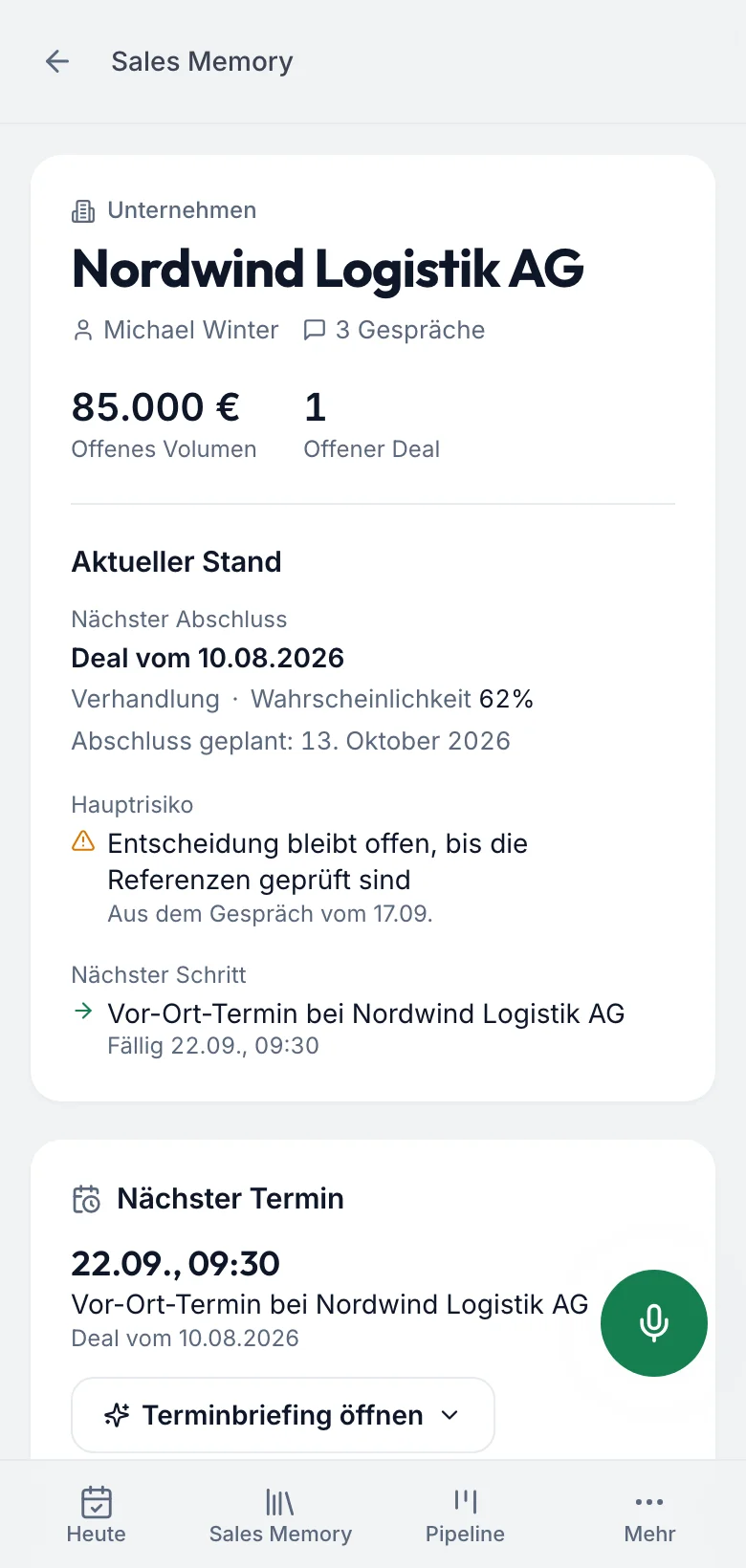 fieldbrain auf dem Telefon: der Kundendatensatz mit dem aktuellen Kundenwissen und dem, was neu aus dem letzten Gespräch kam